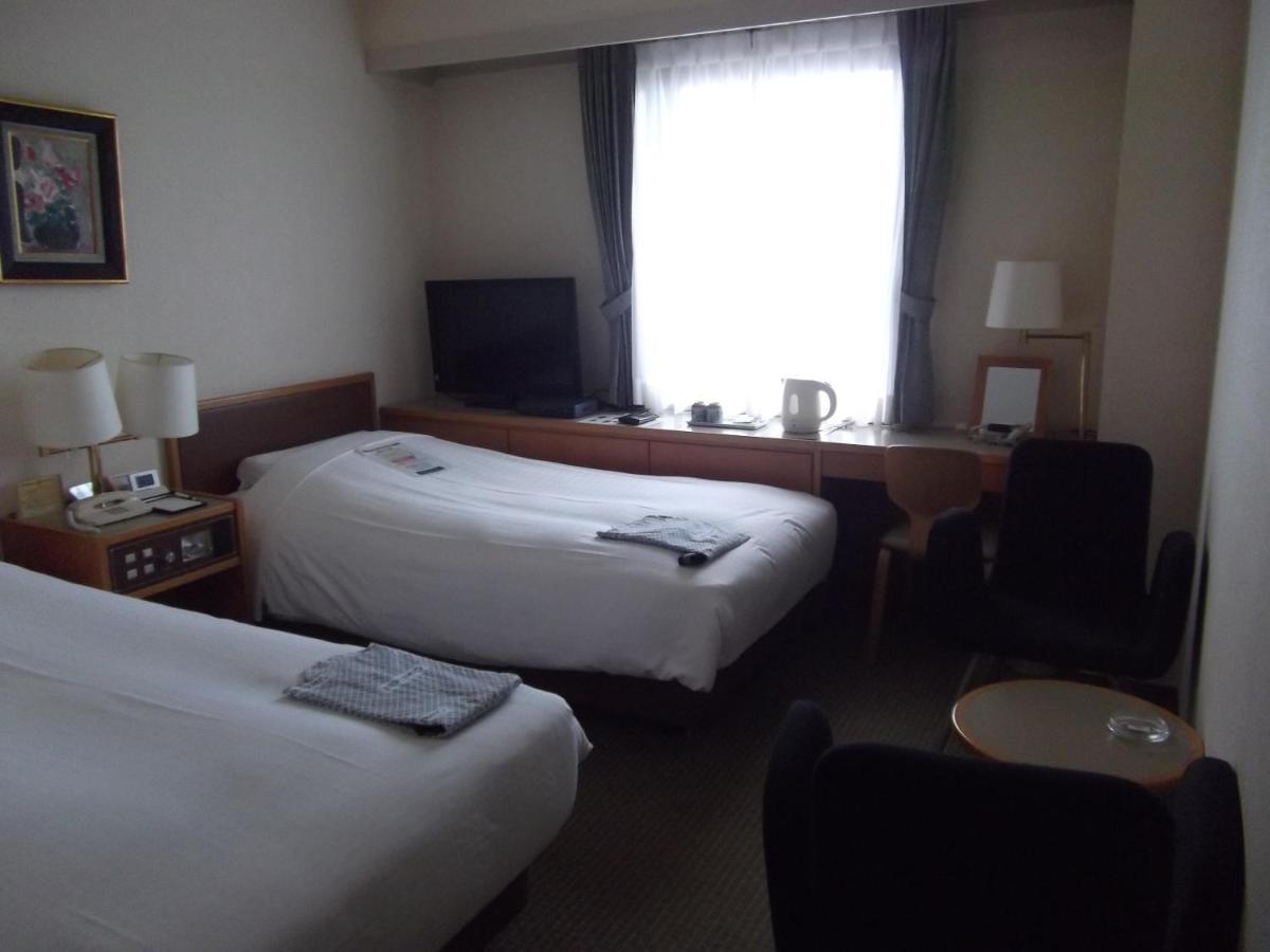 Ichikawa Grand Hotel Экстерьер фото