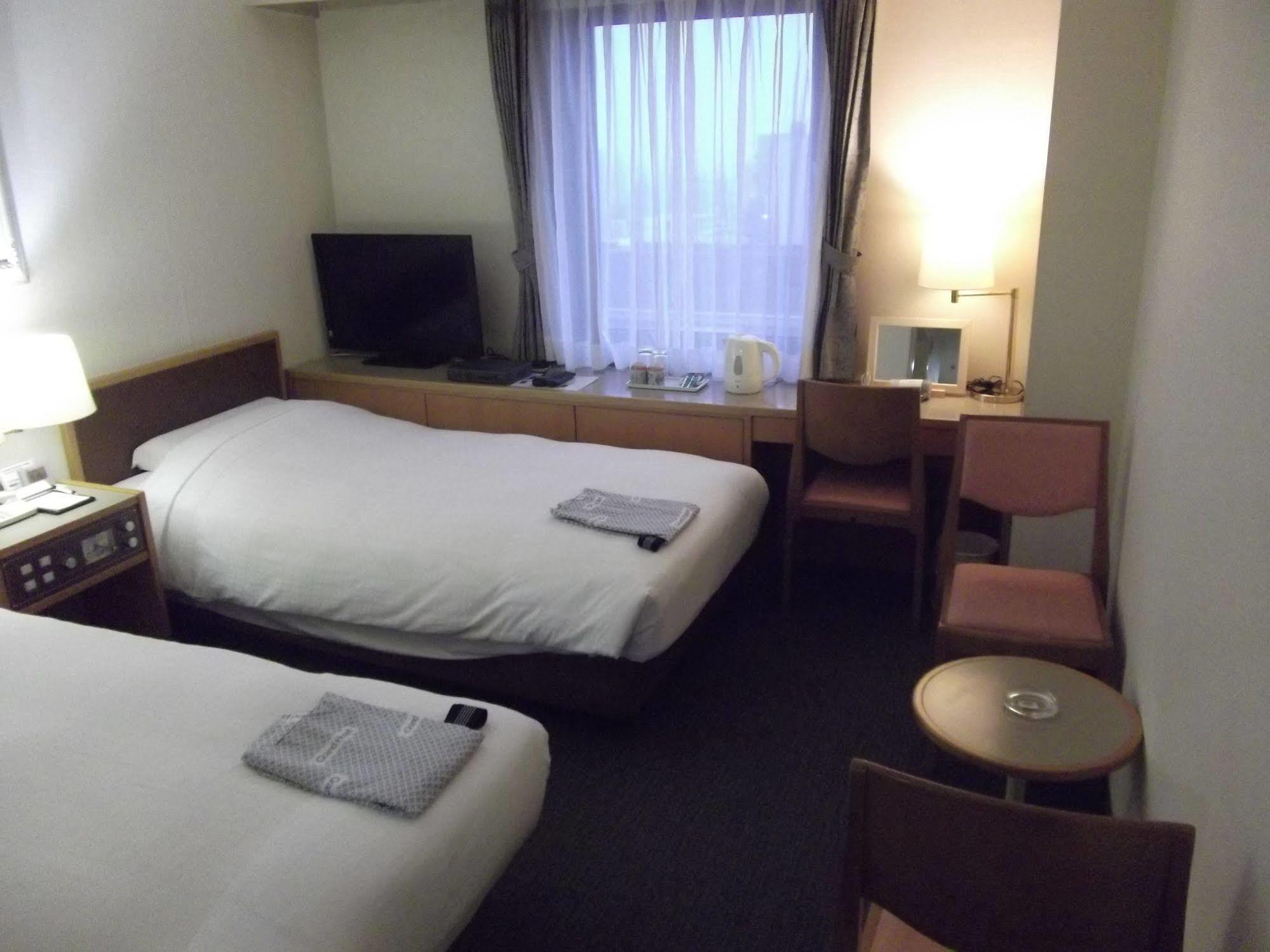 Ichikawa Grand Hotel Экстерьер фото